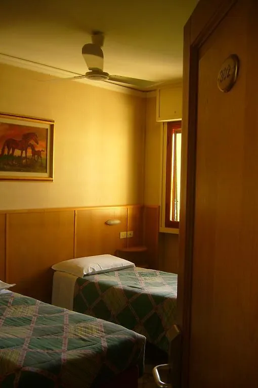 Residenza Marotta Florence Guest house